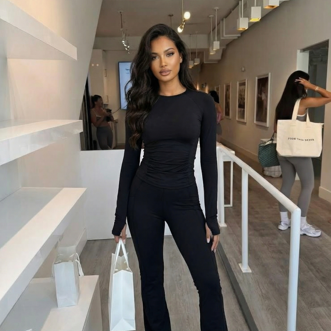 ACTIVEWEAR FLAIRSET BLACK